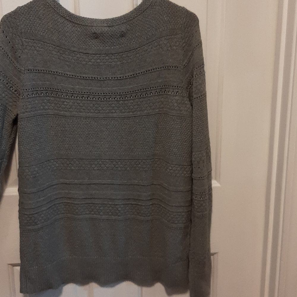 Gray Loft Sweater - Picture 6 of 6